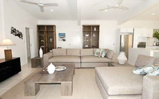 Mission Belle - Stunning Beachfront House