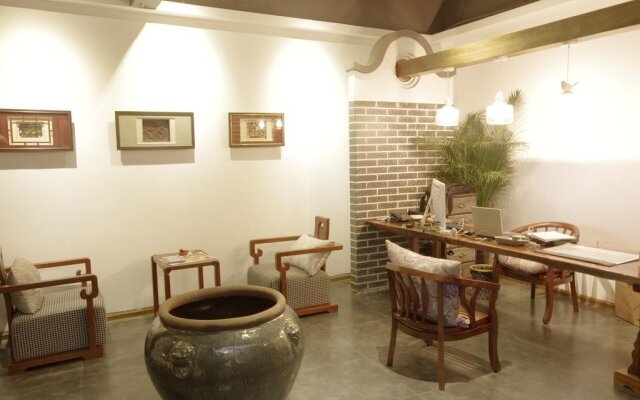 Guilin Jiuzaipangbian Boutique Inn