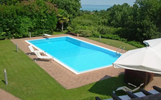 Villa dei Salici con Piscina by Wonderful Italy