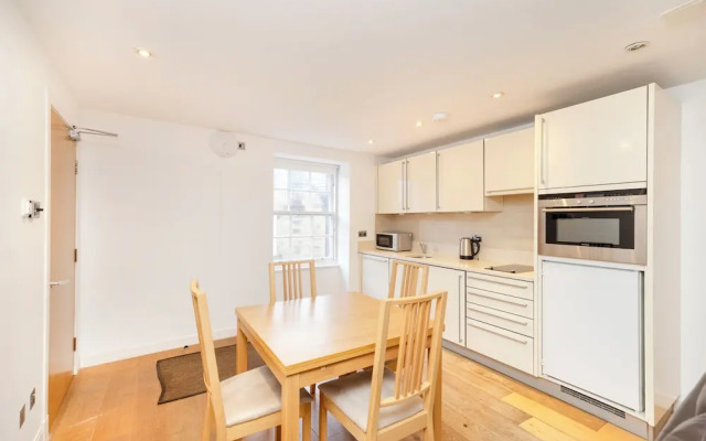 Superb Flats in the Heart of Edinburgh