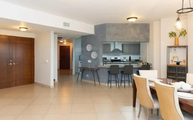 The Golf-view Condo by Acomodo
