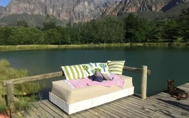 Mountain Shadows Estate