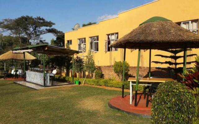Bluegum Avenue Lodge