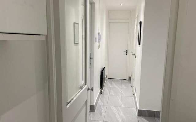 Luxurious 2-bed Apartment in Woolwich, London