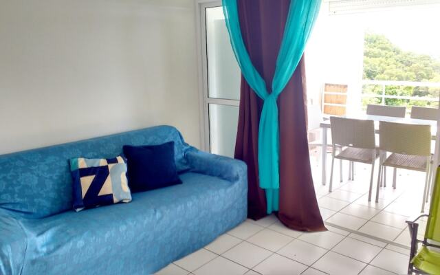 Apartment With one Bedroom in Sainte-anne, With Wonderful sea View, Po