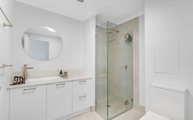 Kozyguru | Camperdown | Cozy 2-Bed Apt + Parking