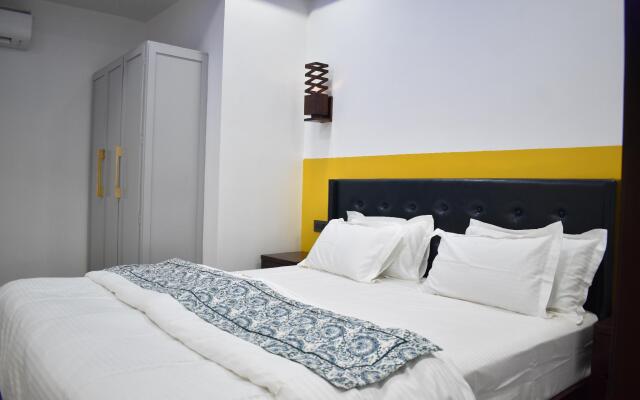 Shanti Villas - Luxury Home Stay Apartment