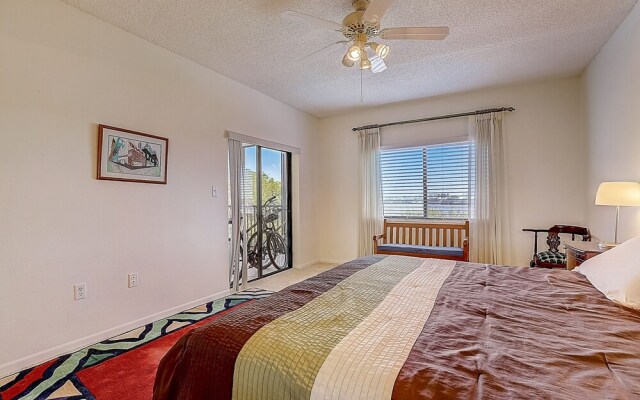 Buttonwood Bliss 2 Bedroom Condo by RedAwning