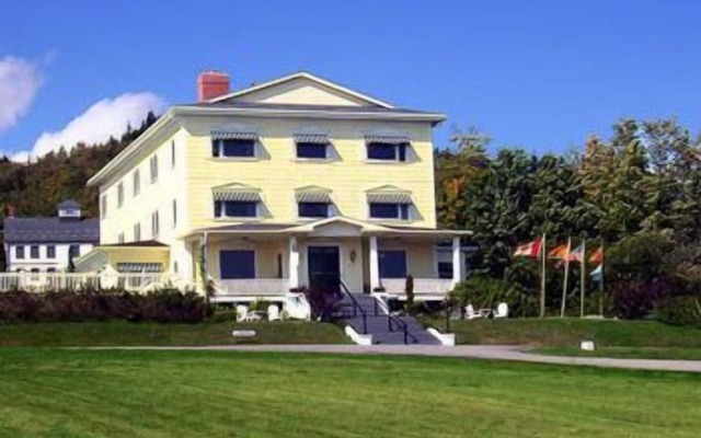 Rossmount Inn