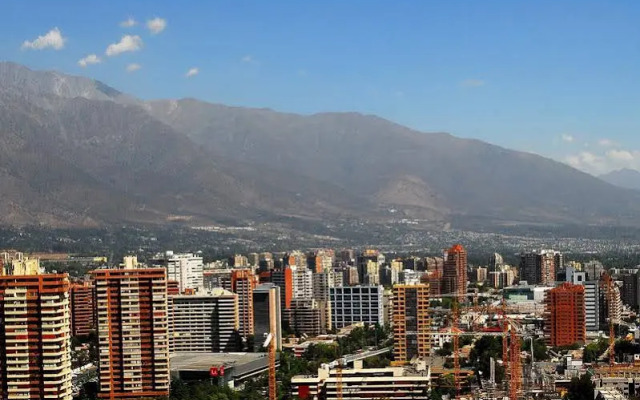 ROi Santiago