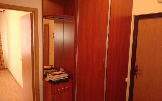 Apartmenti Na Admirala Tributsa 7