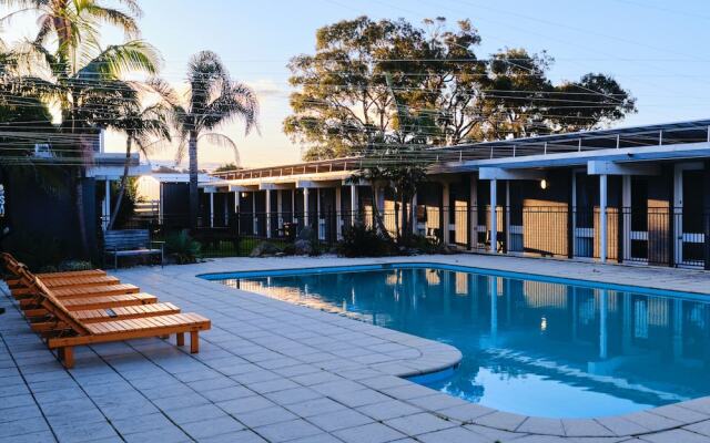 Mallacoota Hotel Motel
