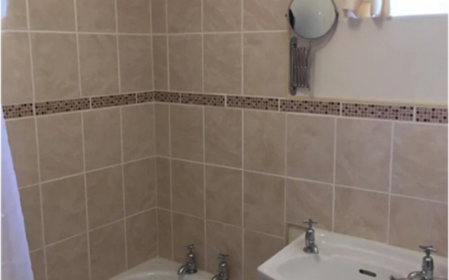 The Barn Guest House & Tea Rooms