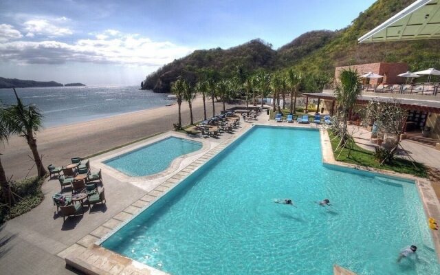 Pico De Loro Hamilo Coast Guest House