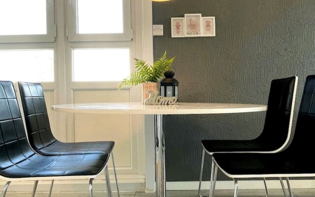 Quirky Glasgow City Centre Pad