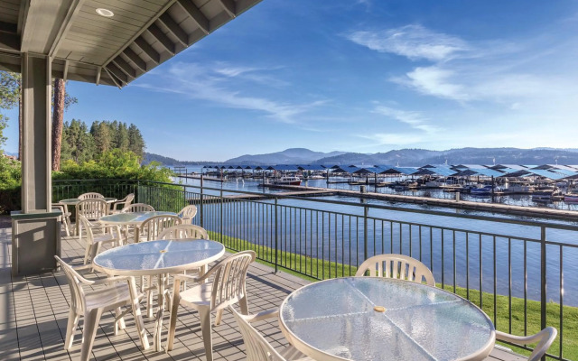 WorldMark Arrow Point