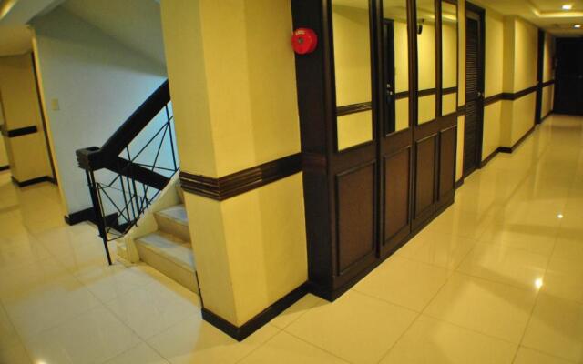 Fersal Hotel Neptune Makati