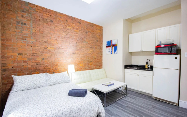 Macy Empire Apartments
