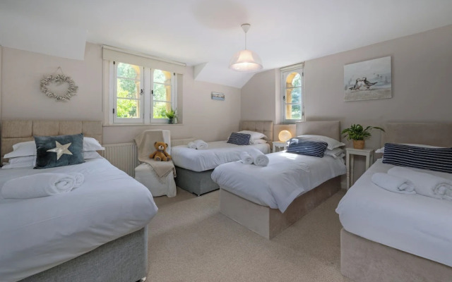 Lower Shockerwick Lodge