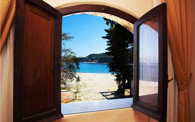Baia delle Sirene Beach Resort
