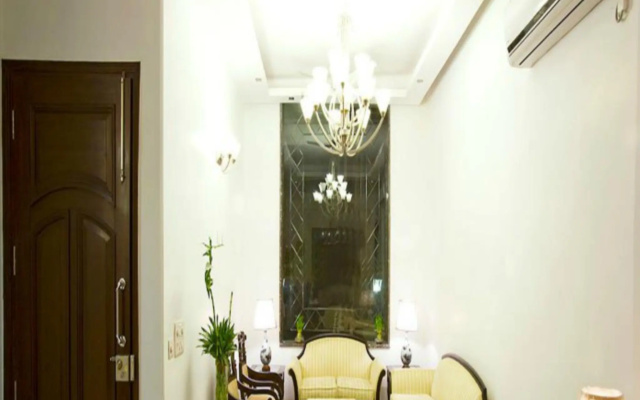 Evergreen Suites Defence Colony – Lobby – Delhi