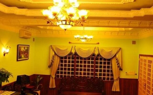 Queen Na Guest House