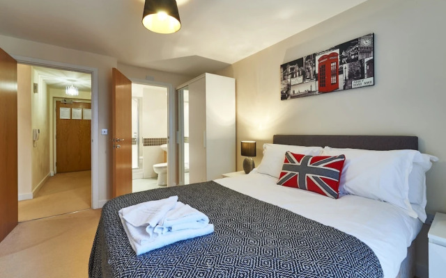 Vizion by ShortstayMK