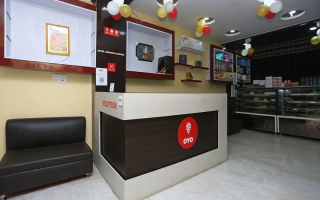 OYO 10536 Hotel Raj Rani