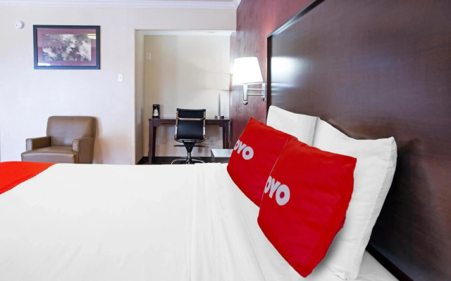 OYO Hotel McAllen Airport South