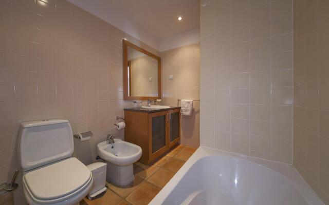 B46 - MarinaPark Apartment with Seaview
