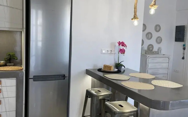 Zen Beach House in Tinos 2
