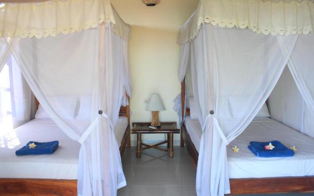 Bamboo Bali Hill Bungalows