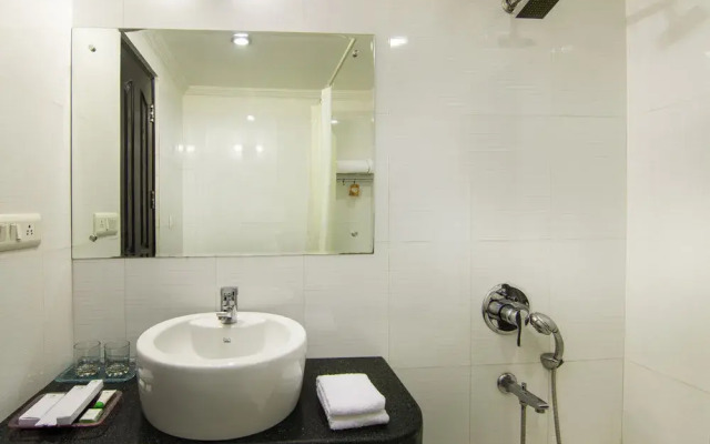 Treebo Four Sight Sector - 14 Gurgaon