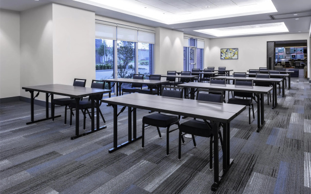 Hyatt House The Woodlands / Shenandoah
