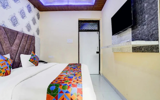 Fabhotel Ratraksh
