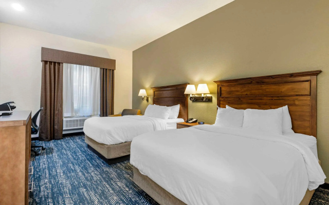Comfort Inn & Suites Mt. Rushmore
