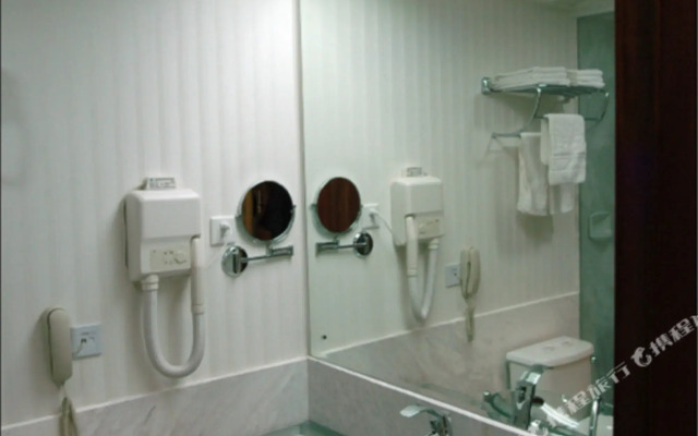 Dongsheng Hotel