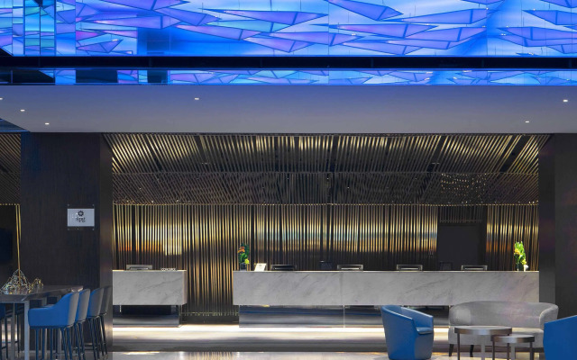 Le Meridien Kota Kinabalu