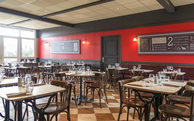 ibis Falaise Coeur de Normandie