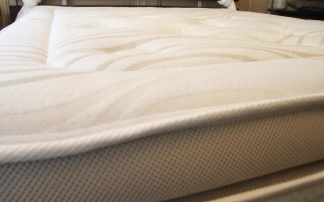 Les Epicuriens, Chambres Dhotes