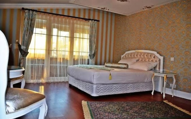 Alyon Hotel Taksim