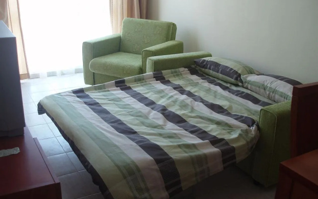 Pollo Resort Mikosta Apartments