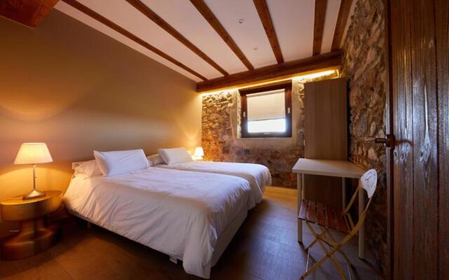 Urain Suites Apartments At Flysch-Coast
