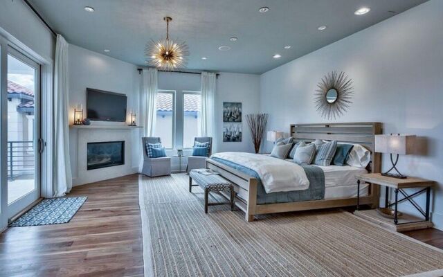 Beaches Be Sippin by Five Star Properties