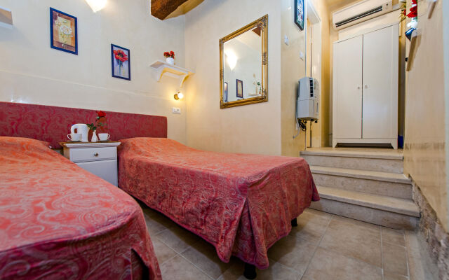 Rooms Sotto i Volti