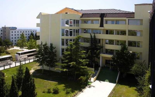 Apartment Alen Mak