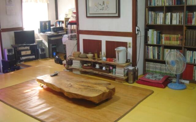 Gyeongju Sum Guesthouse