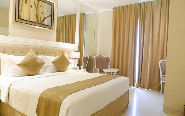 Grand Savero Hotel