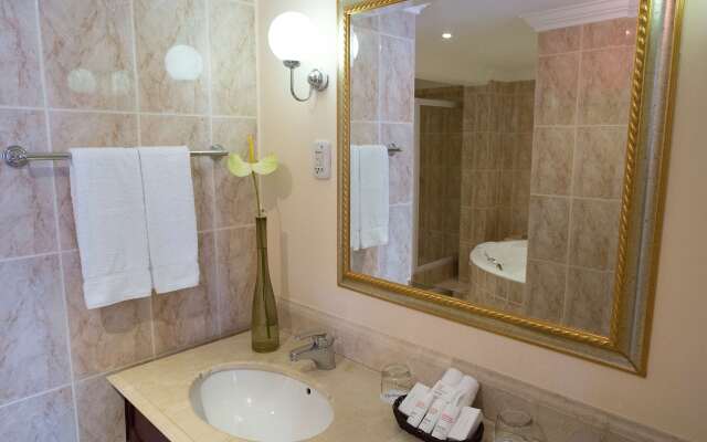 Radisson Blu Le Vendome Hotel, Cape Town