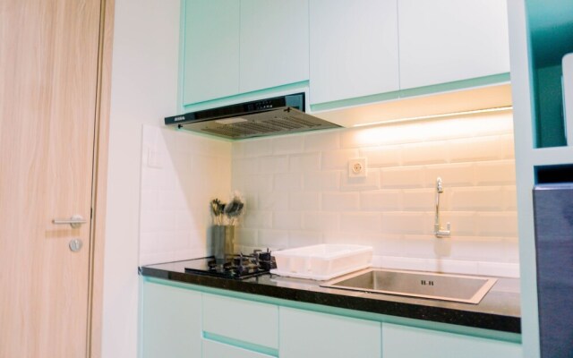 Modern And High Floor 2Br Bintaro Embarcadero Apartment